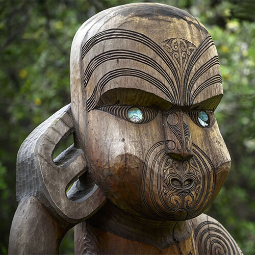 Neuseeland Nordinsel Maori Holzfigur