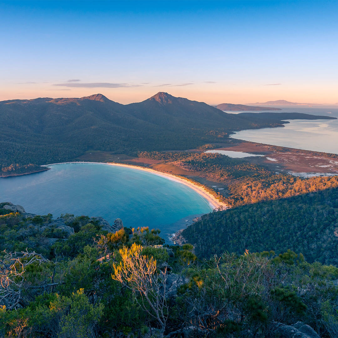 Tasmanien Küste Meer Berge